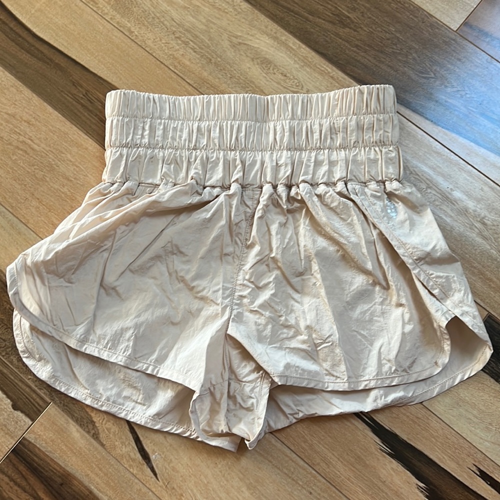 Free People X Movement The way home shorts